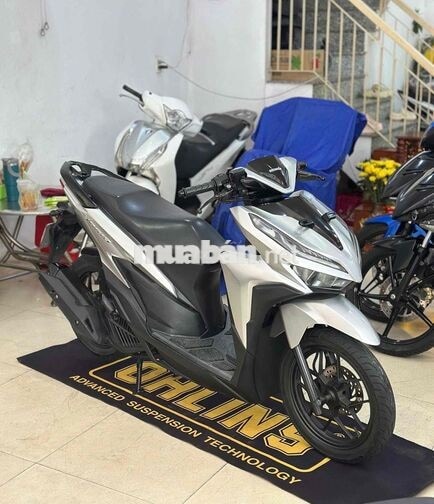 Honda Vario 125 2020 Bạc Đen Sport.Chích chủ.