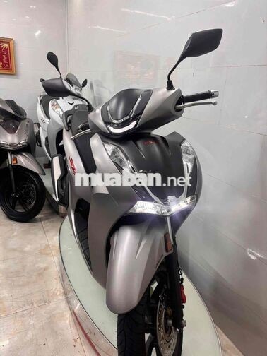 SH 350i 2023 Bạc nhám 600km Siêu Lướt Bao Ra Tên