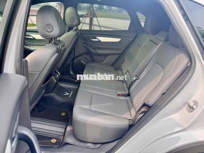 VinFast VF8 Plus 2025 Xám 3000 km