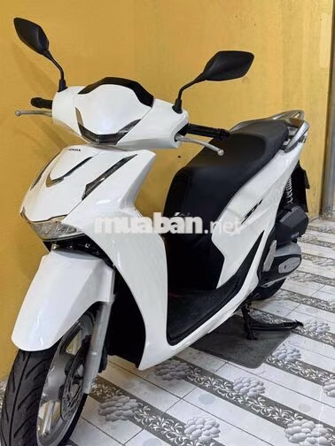 SH 125 đời 2026 trắng đen siêu mới 43AB-086.35