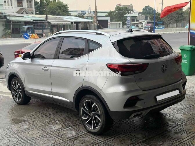 MG ZS Luxury 2023 4v km full hãng 3đ5