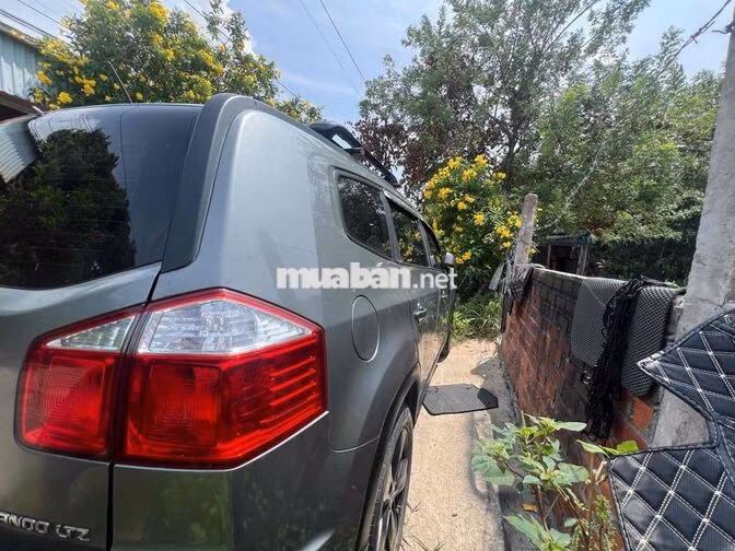 Chevrolet Orlando 2013 Tự động Xám 7 chỗ