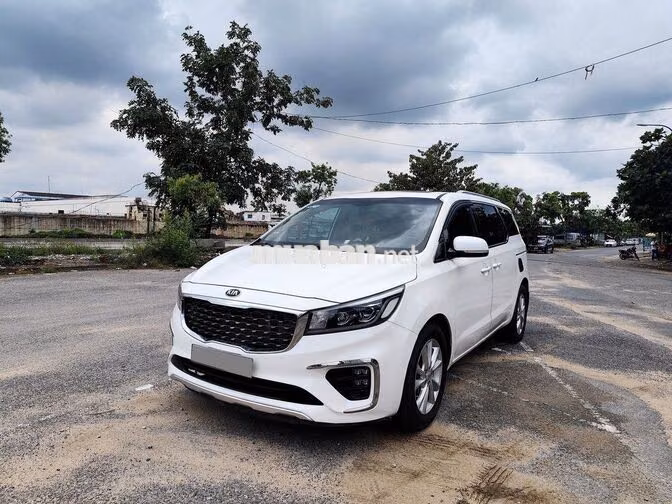 Kia Sedona 2019 máy dầu bản full options