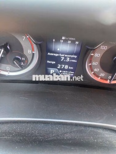 Suzuki XL7 GLX 2022 Trắng full hãng 4v8