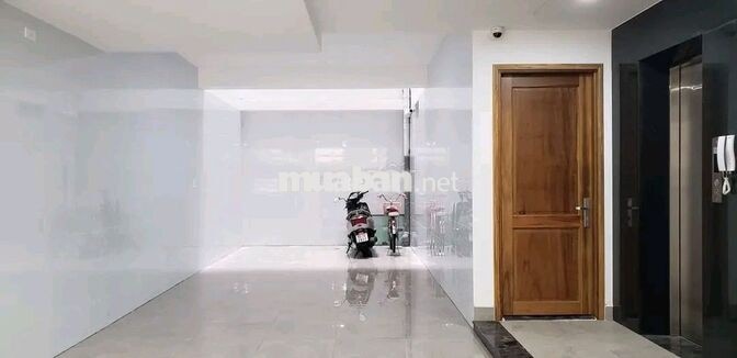 Studio full nội thất cao cấp ngã 4 Hàng Xanh view đẹp thoáng mát