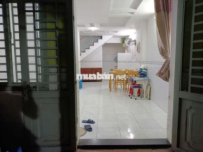 Nhà nguyên căn Thạnh lộc 49, Q12