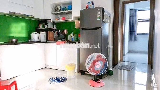 Cần bán căn hộ có sổ hồng chung cư Hoàng Quốc Việt, Quận 7, Dt 60m. 