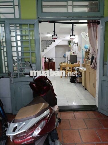 Nhà nguyên căn Thạnh lộc 49, Q12