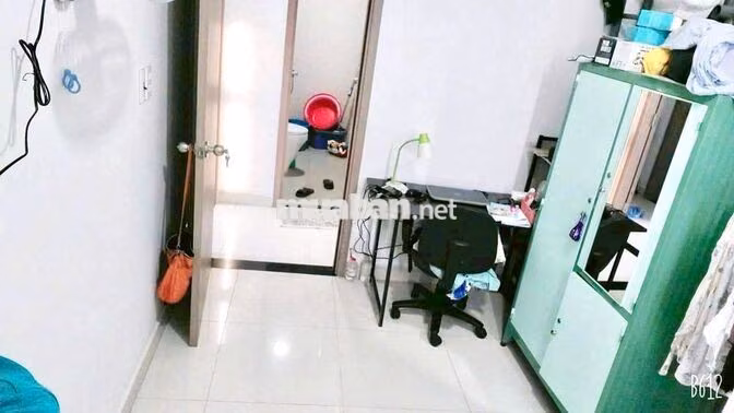 Cần bán căn hộ có sổ hồng chung cư Hoàng Quốc Việt, Quận 7, Dt 60m. 
