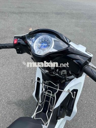 Future 125cc 2025 Trắng Đen Biển 69 Uỷ Quyền🎉🎉🎉