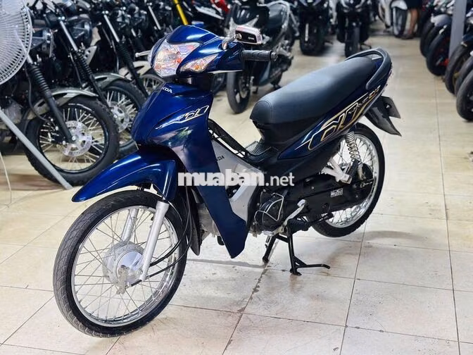 XE MÁY THỊNH PHÁT- WAVE A 110 TRẮNG NGỌC TRINH ZIN