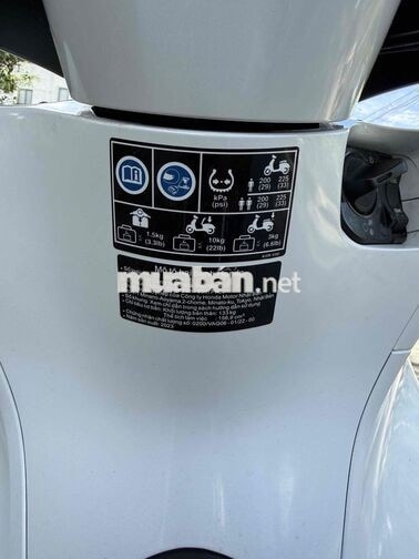 Honda SH 160i CBS 2023 Trắng