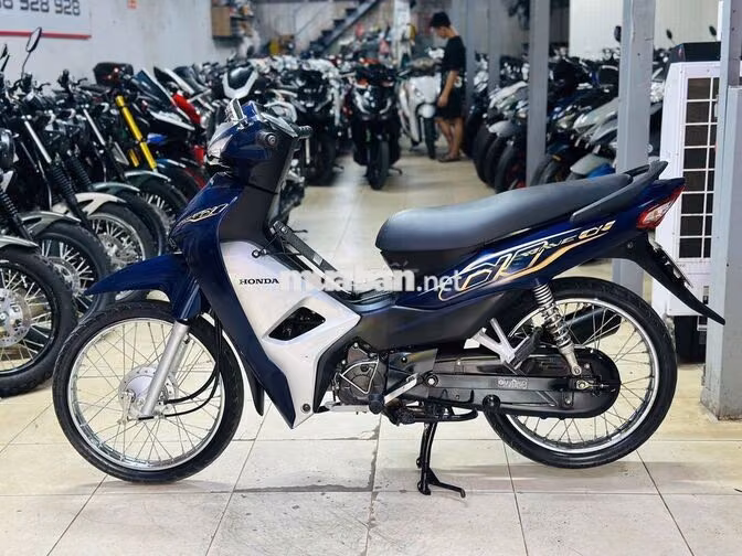 XE MÁY THỊNH PHÁT- WAVE A 110 TRẮNG NGỌC TRINH ZIN