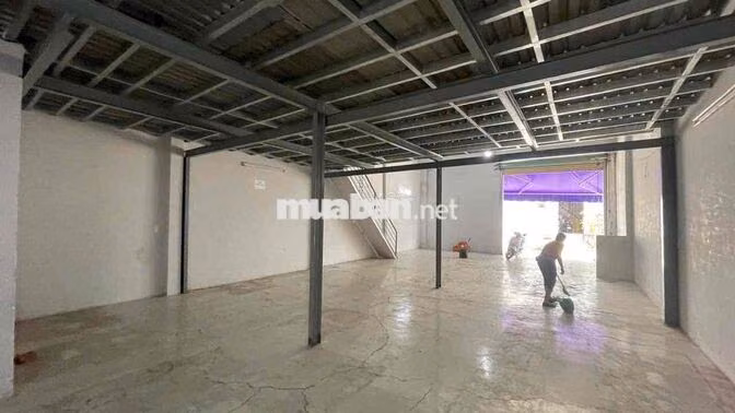 Cho thuê kho mặt tiền 8m Khu Bình Phú Quận 6