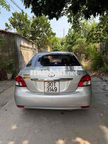 Toyota Vios E Số sàn Bạc