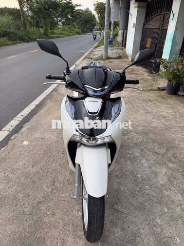 Honda SH 125 CBS 2025 Trắng 13k km