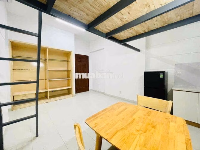 CHO THUÊ DUPLEX BAN CÔNG - NHẬN 4 NGƯỜI 4 XE - 1/10 TRỐNG LẠI