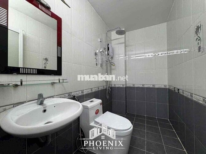 PENTHOUSE 2 PHÒNG NGỦ CAO CẤP NGAY TÔ KÝ