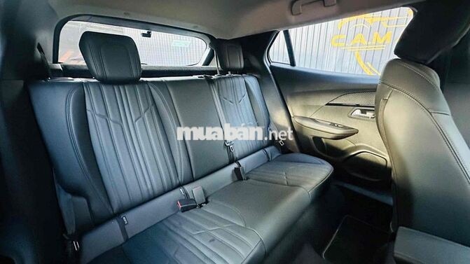 Peugeot 2008 GT-Line 2022 Trắng 11.000km