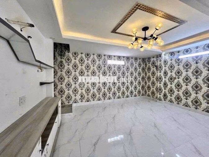 Cho thuê nhà MT 86A Ngô Quyền, Phường 14, Quận 10 