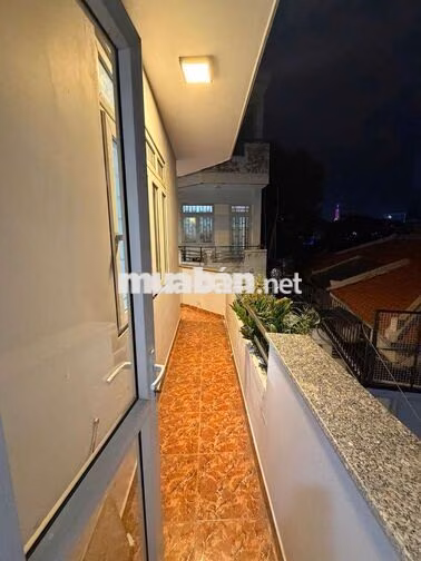 NHỈNH 20TR- NHÀ 4PN PHAN VĂN TRỊ