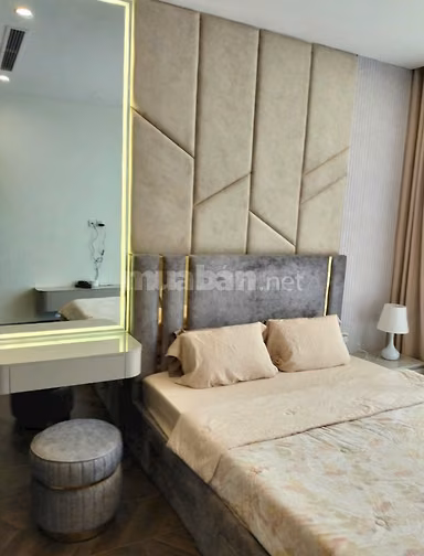 Vòng Xoay Phạm Văn Đồng,CH 48m2 /1 tỷ 980 sổ công chứng,Tầng 9,Vay 75%