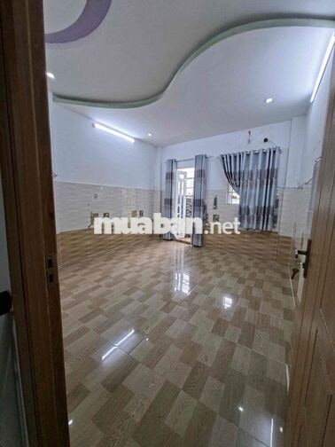 Cho thuê nhà nguyên căn gần bến xe Q8