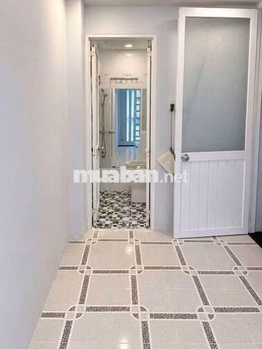 chỉ 10tr sở hữu nhà 2 PN hẻm oto Lê Văn Duyệt