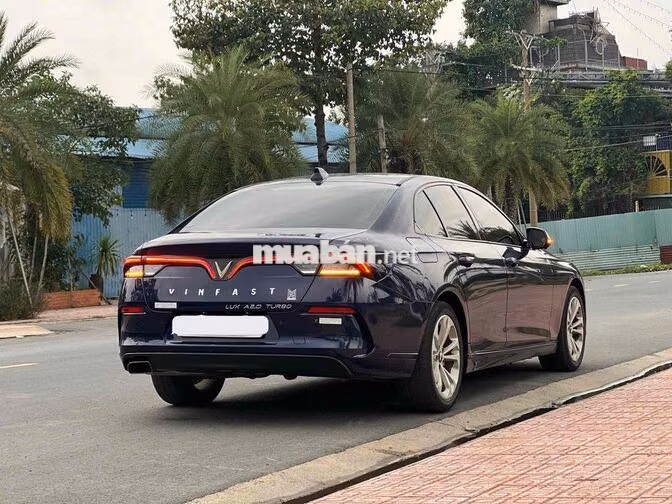 Vinfast Lux A 2022 Base Xanh 36000 km