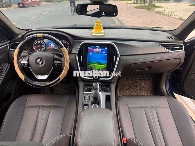 Vinfast Lux A 2022 Base Xanh 36000 km