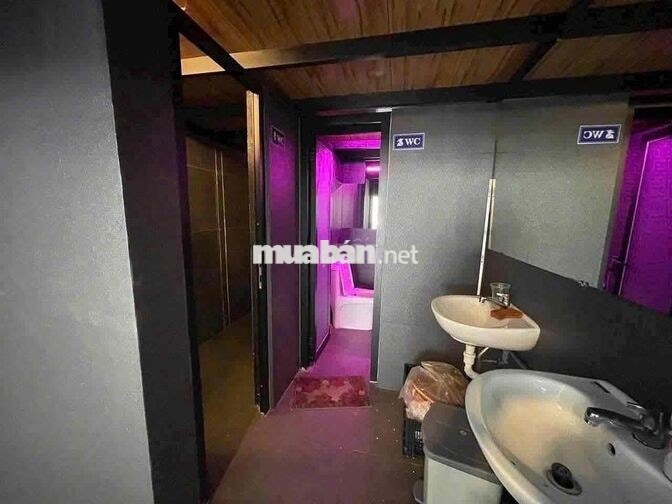 cho thuê nhà mặt tiền trung tâm Quận 1 6x20