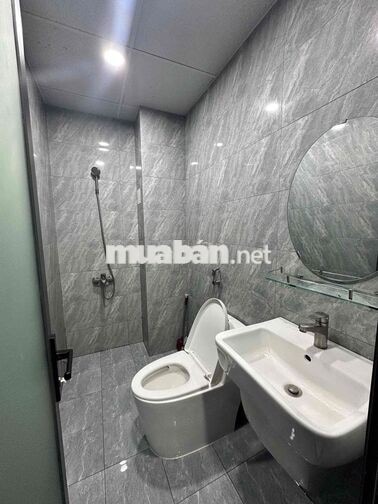 Cần pass phòng 4tr4, nội thất đầy đủ, Bình Tân