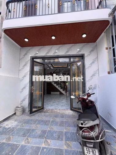 nhà chính chủ 2 lầu có sân thượng tân kim QL50 giá rẻ hoàn công shr