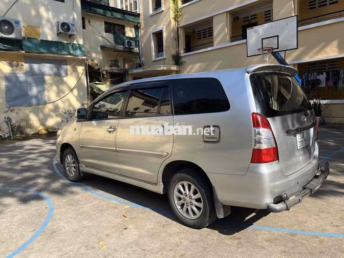 Toyota Innova 2013 Bạc 13 vạn