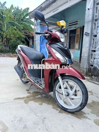 Honda Vision 2018 màu Đỏ