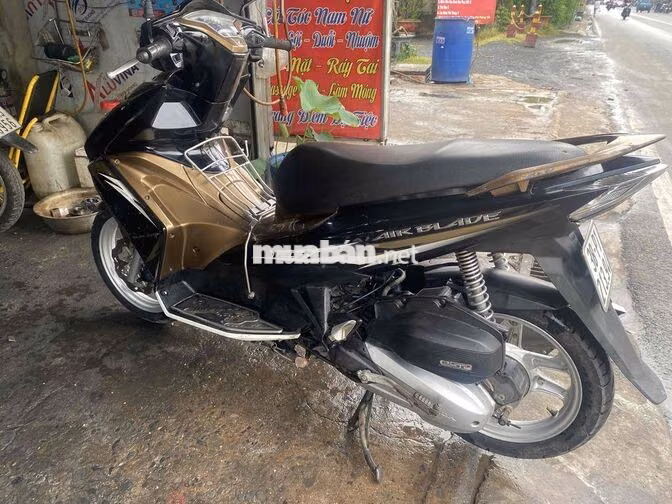 Honda Airblade 125cc 2014 Đen, Vàng đồng