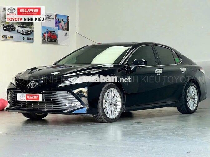Toyota Camry 2.5Q 2019 Thái Lan Đen