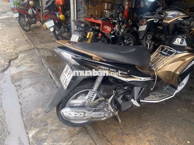 Honda Airblade 125cc 2014 Đen, Vàng đồng
