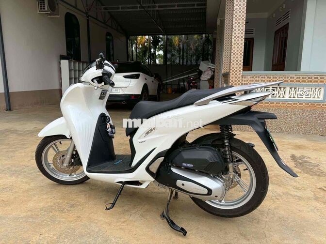 Honda SH150i 2022 Trắng 10800 km