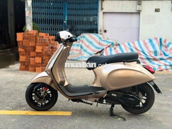Piaggio Vespa Sprint 2018 Vàng Tự động