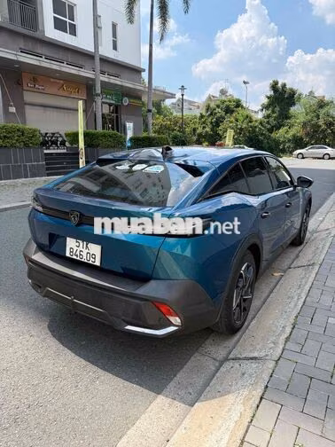 Peugeot 408 Xanh 17500 km Việt Nam