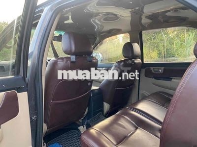 Toyota Fortuner 2014 Xám
