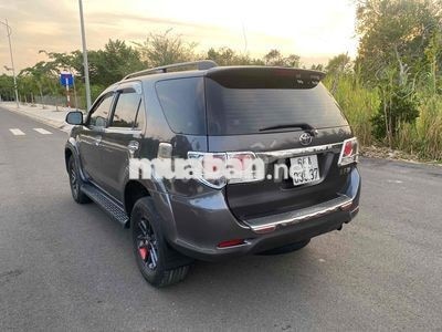 Toyota Fortuner 2014 Xám