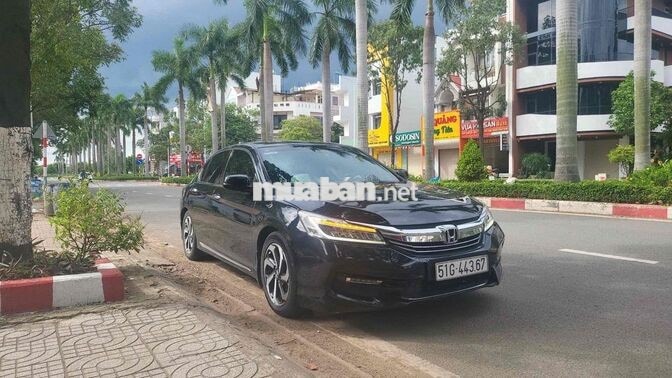 Honda Accord 2017 Đen 130000 km