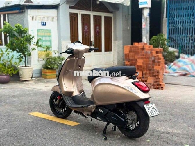 Piaggio Vespa Sprint 2018 Vàng Tự động