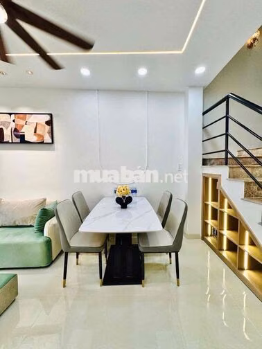 🔥 NHÀ ĐẸP NGAY CHỢ BÀ CHIỂU – CHỈ 10M RA HẺM XE TẢI – FULL NỘI THẤT