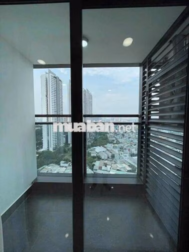 BÁN GẤP CĂN GÓC OT 2PN SUNSHINE SKY CITY Q7 - GIÁ  4 TỶ 2 BTP - TL