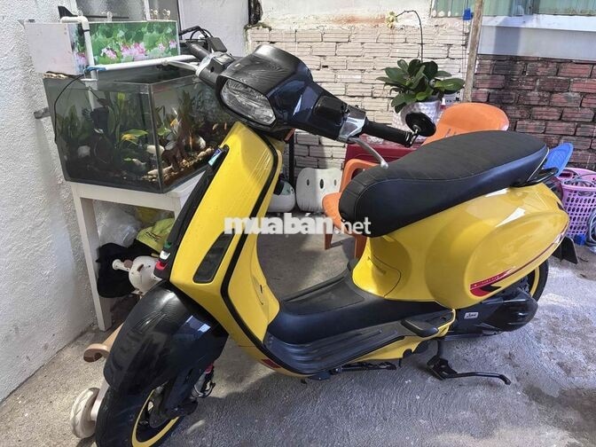 Piaggio Vespa sprint 2022 Vàng đen 20.000 km