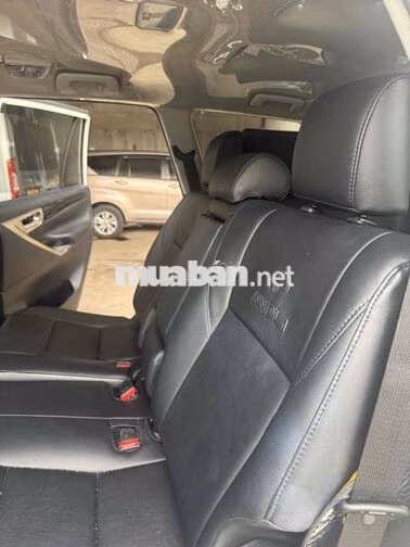 Toyota Innova G tháng 11 2018 Trắng 140.000km