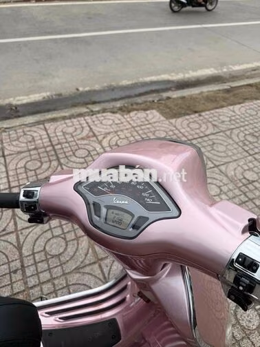 Piaggio Vespa Sprint 125cc Iget Abs Hồng TFT